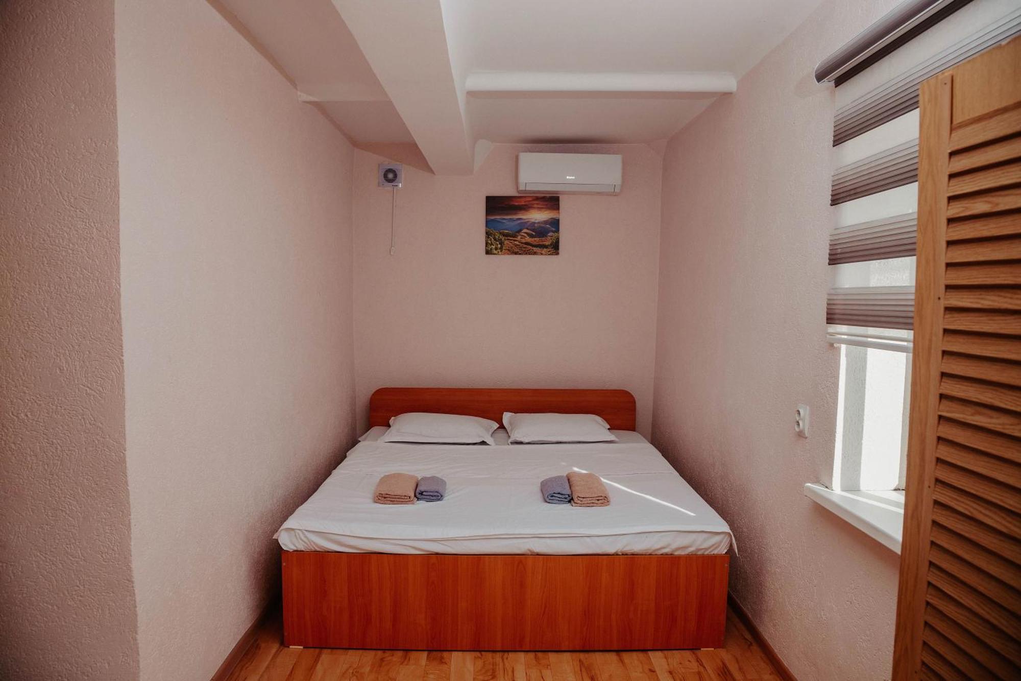 Malibu Guest House Kapchagay Buitenkant foto